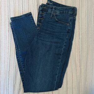 Universal Thread High Rise Skinny Size 8 Jeans